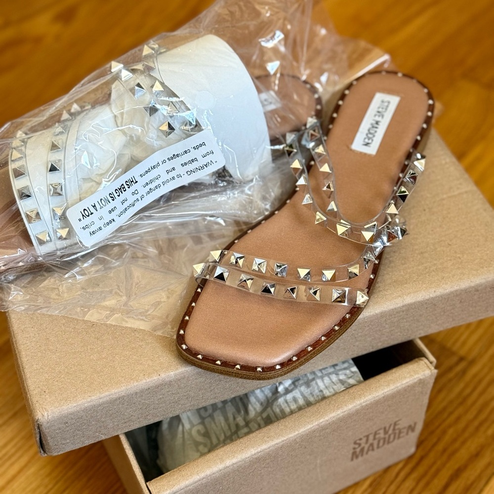 Steve Madden Tan Studded Sandals